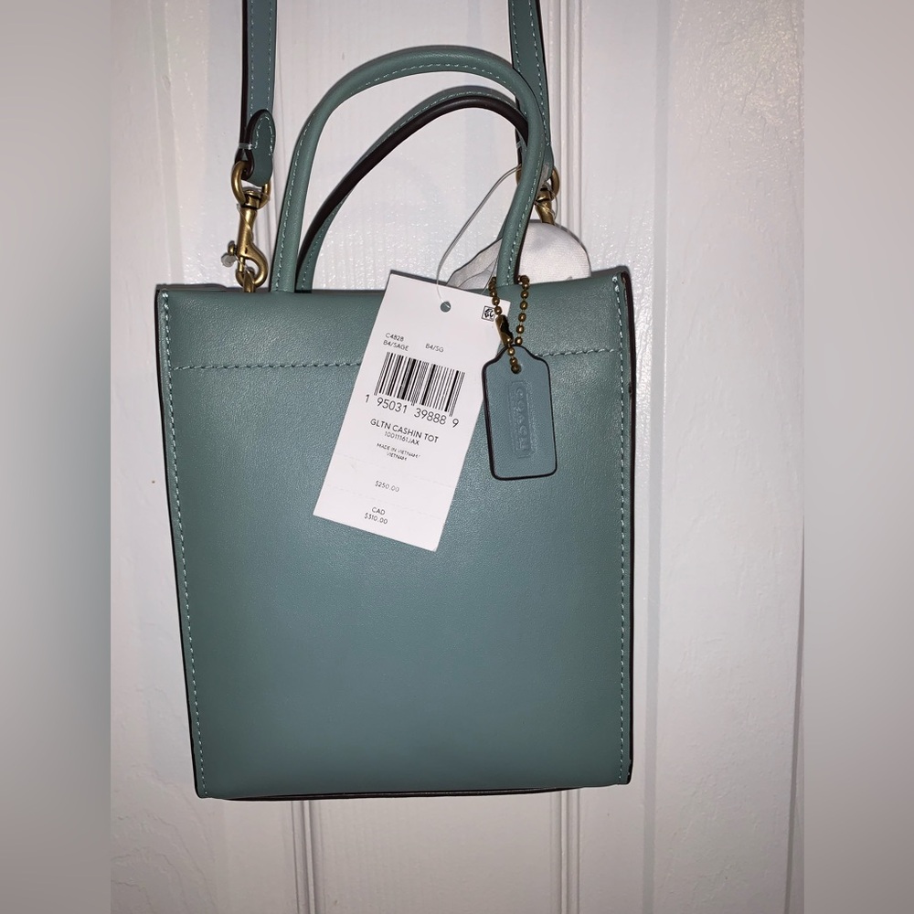 Coach crossbody bag with dust bag - Picture 2 of 9